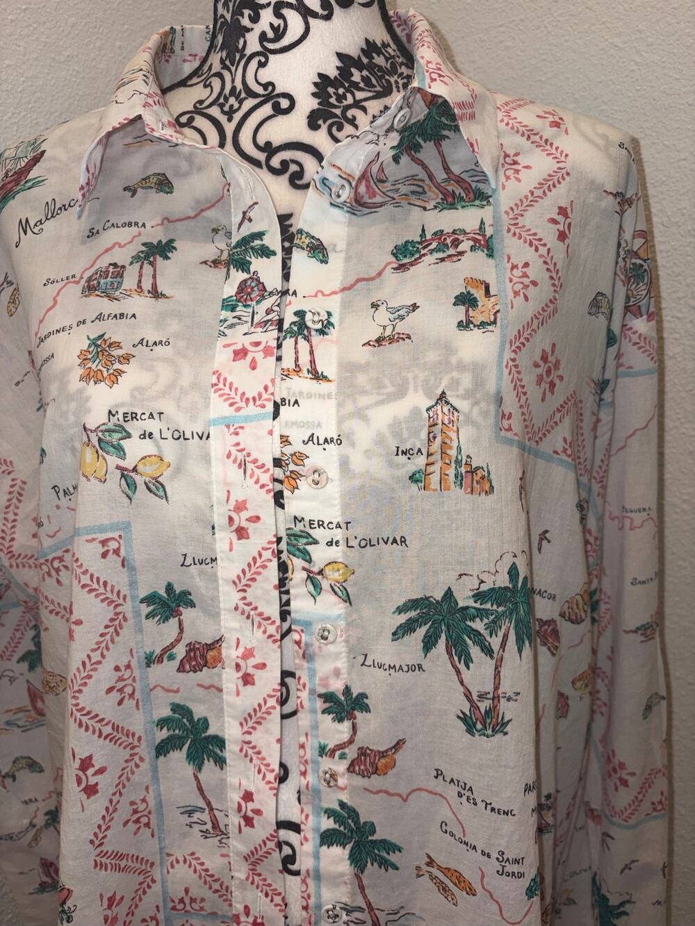 Ann Taylor L Mallorca Spain Map Print 100% Cotton Button Down Blouse